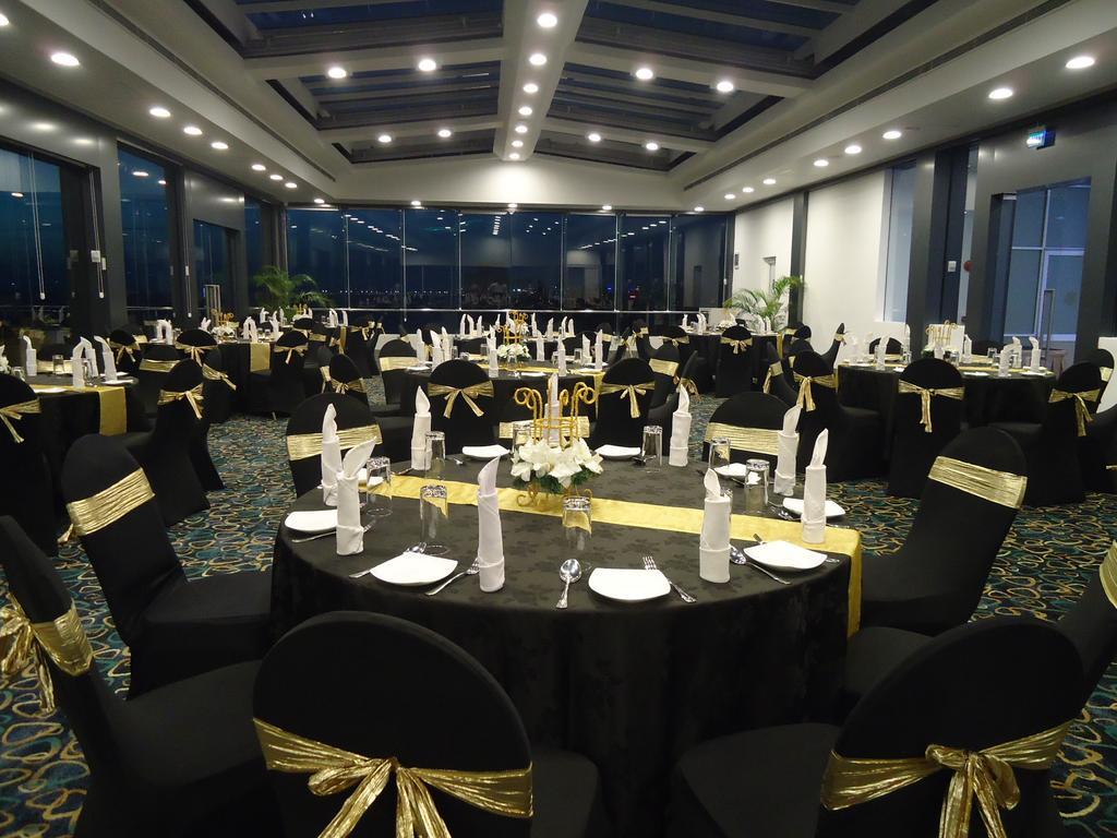 Global Towers Hotel & Apartments Colombo Ngoại thất bức ảnh