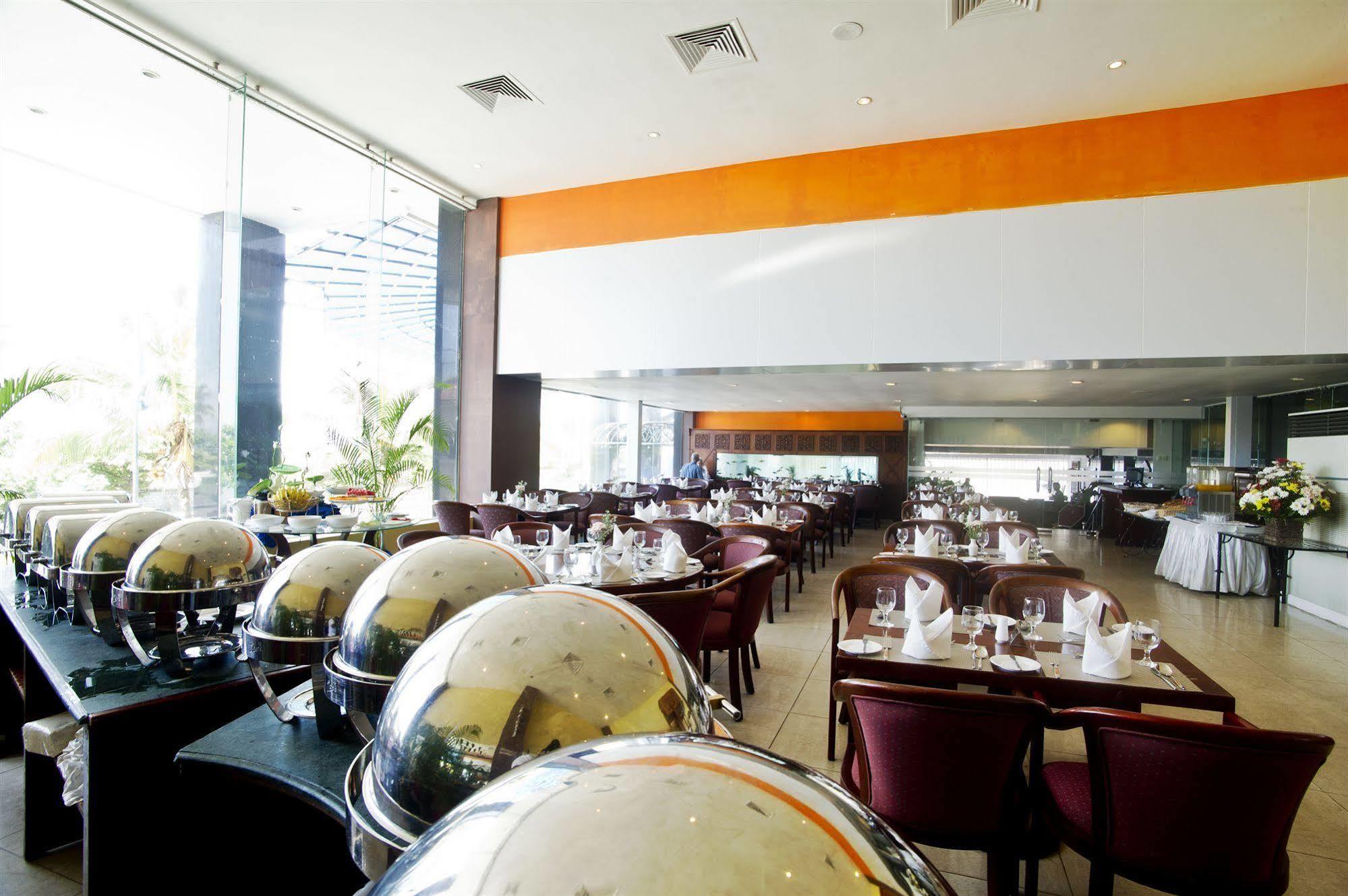 Global Towers Hotel & Apartments Colombo Ngoại thất bức ảnh