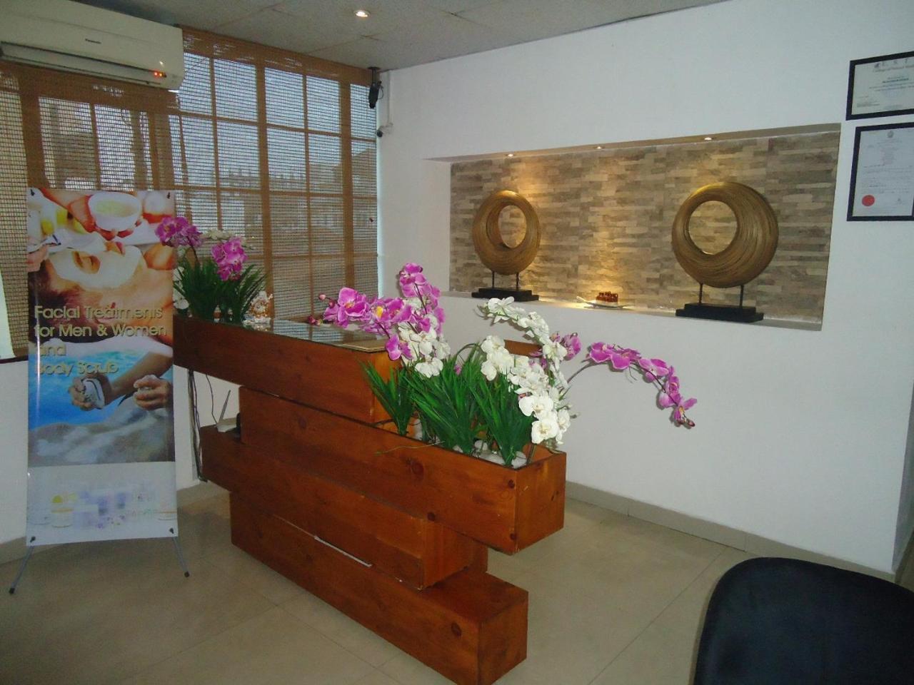 Global Towers Hotel & Apartments Colombo Ngoại thất bức ảnh