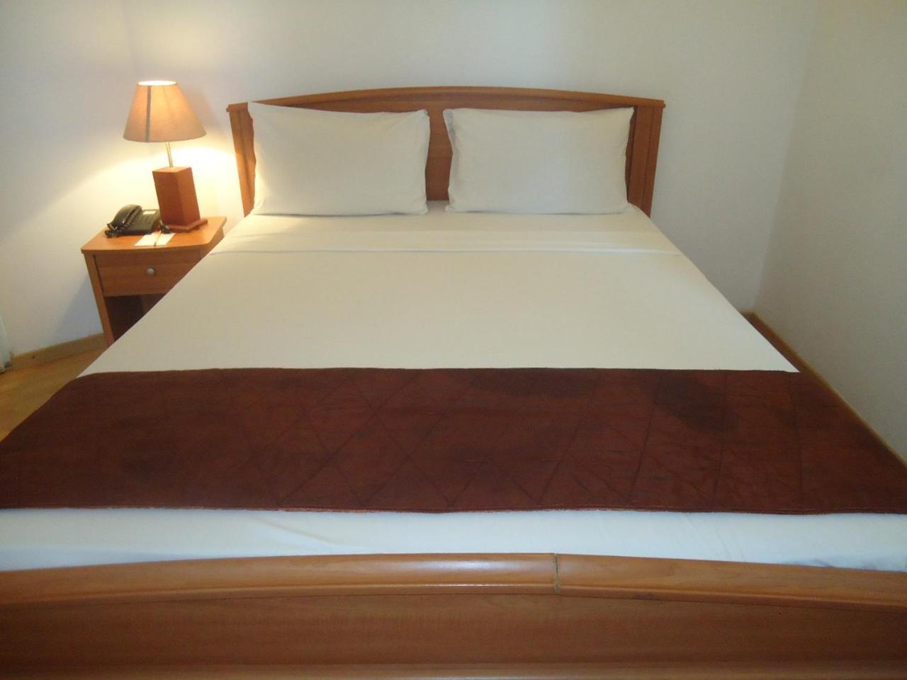 Global Towers Hotel & Apartments Colombo Ngoại thất bức ảnh